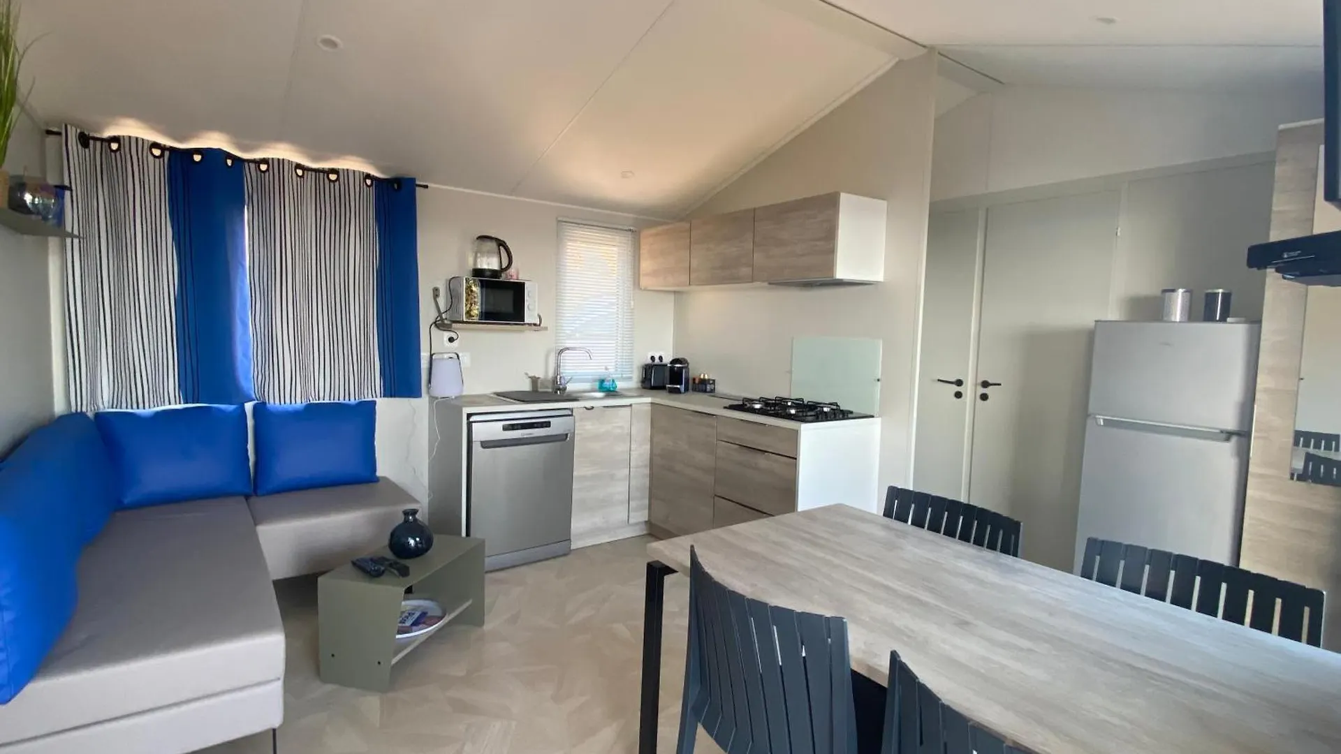 Vakantiehuis Mobilehome Balzac 2 -3Ch-Magnifique Vue Mer Saint-Raphaël Frankrijk